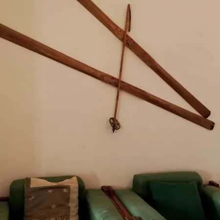 Prada Bellezza Tra Pascoli E Di Garda