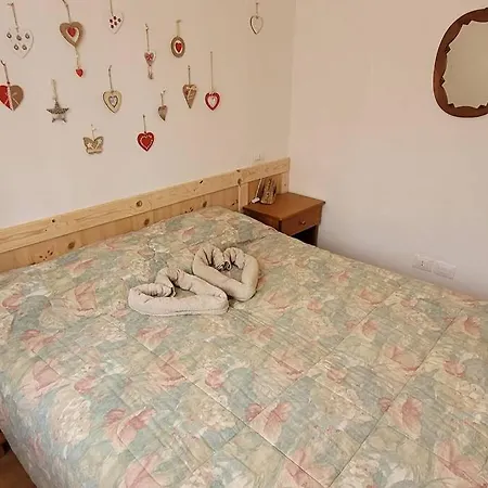 Prada Bellezza Tra Pascoli E Di Garda