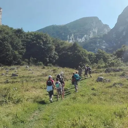 Prada Bellezza Tra Pascoli E Di Garda 別荘 カステッレット・ディ・ブレンゾーネ