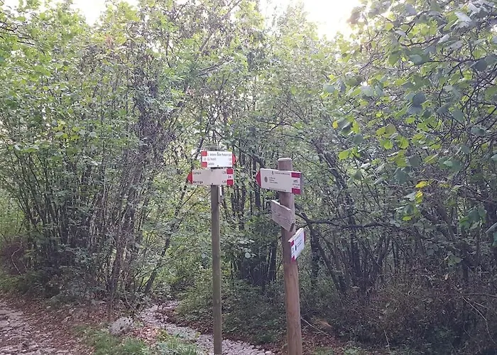 Prada Bellezza Tra Pascoli E Di Garda * كاستيليتو دو برينزون