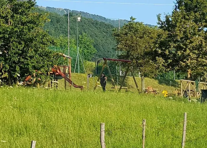 Prada Bellezza Tra Pascoli E Di Garda بيت للعطل